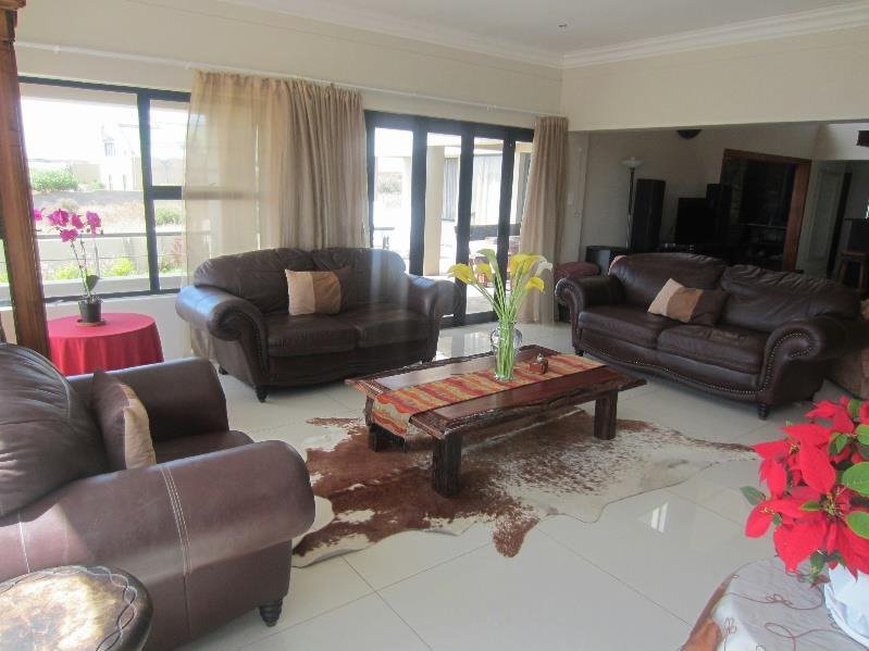 5 Bedroom Property for Sale in Myburgh Park Western Cape